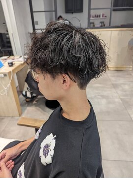 ラック 本厚木店(LUCK) メンズ無造作波巻きパーマ☆