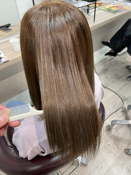 コワファーストナガサキシャンプーボーイ(COIFF1RST NAGASAKI SHAMPOO BOY) 髪質改善縮毛矯正/長崎