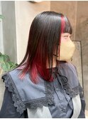 ミディアム　インナーカラー　赤　ピンク　推しカラー