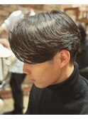 メンズセンターパート　ニュアンスパーマ　丸の内　東京