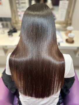 ハピネスフィール 宇治店(Happiness FEEL) 髪質改善 20代30代 縮毛矯正 トリートメントレイヤーカット