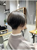 ショートボブ/刈り上げ女子