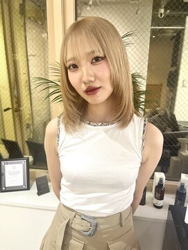 グロウ 渋谷(grow) ミルクティーベージュ レイヤースタイル