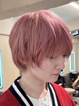 【各分野のスペシャリストが集結。トレンドとケアを両立させるプロフェッショナル集団】
