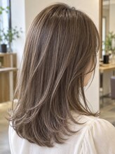 アリュール(ALLURE)