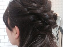 オン ヘアー(on hair)の雰囲気（ちょっとしたイベントやお呼ばれスタイルアレンジはお任せ下さい）