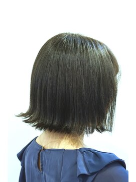 ティンク 横浜(Tink) 外ハネスッキリ『アッシュスタイル♪』