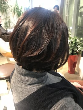 レッドライン(REDLINE) 大人かわいいショートボブ