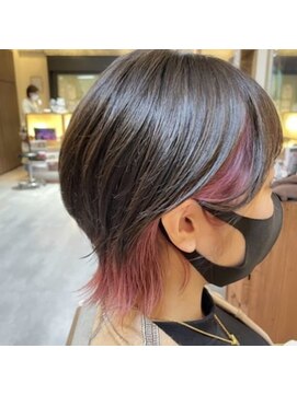 ヘアリゾート粋 ウナム 新宿東口店(enam) 【池袋駅東口徒歩5分】ウルフカット×インナーカラー