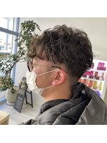 エルフ(elf)&nbsp;スパイラルパーマ アッシュブラック