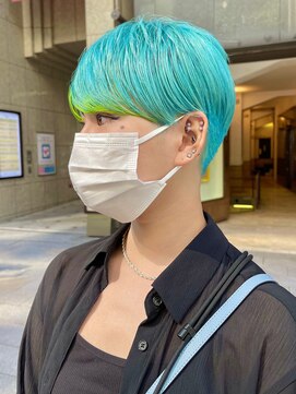 マックス フォー ヘアー(MAX FOR HAIR) 【デザインカラー】レイヤーショート×ハイトーンブルー