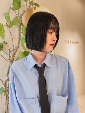 クレオヘア インターナショナル 八丁堀店 ラインを魅せる個性的なボブ