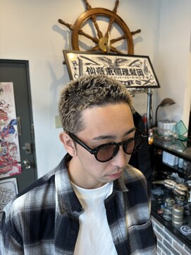 ザセカンドイーストサイドバーバーショップ(The Second EAST SIDE BARBER SHOP) ブリーチ・イージードリル