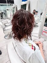 アッシュ 関内店(Ash)&nbsp;ミディアムウルフカット　パーマゆるめ　レディーススタイル