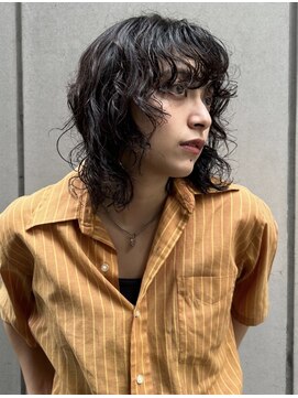 ノラギンザユー(NORA GINZA/U) ウルフレイヤーパーマウルフカットパーマスタイル