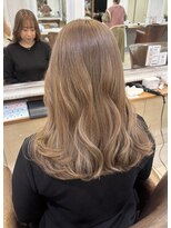 ネオリーブアイム 横浜西口店(Neolive aim)&nbsp;ミルクティーベージュ♪ブリーチ1回【横浜】nana