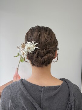 ヘアー アイス 御器所本店(HAIR ICI) 20代30代お祭りお呼ばれスタイルふわふわシニヨンアレンジ