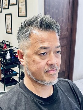 グレイスフルバーバーロンドン 大宮店(Graceful Barber London) 【50代 男性】ロンドンイケオジビジネスショート