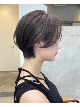 ソラ 表参道(SORA) [SORA表参道 見藤］ダークグレージュ　毛流れショート