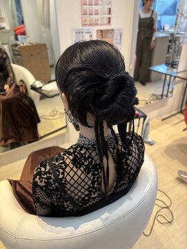 ヘアーリゾートラシックアールプラス(hair resort lachiq R+) カチモリ×三つ編み