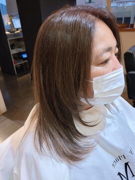 ジャム ヴィ―ボ(JAM Vivo) 顔まわりレイヤースタイル