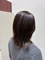 アクセ 大人可愛い抜け感ウルフカット似合わせカットひし形シルエット