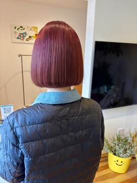 フロー(FRO.) ボブヘアピンクブラウンカラー