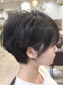プラウドヘアー(Proud hair) パーマショートスタイル/学割10%OFF