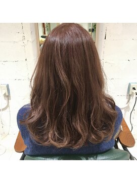 アリュールヘアー ヴィヴィ(ALLURE hair vivi) カシスブラウン×ゆるふわカール