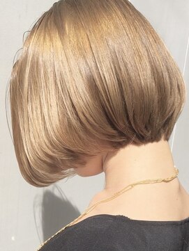 ラックスビールーチェ 沖縄那覇イオンモール店(LUXBE LUCE) ハイトーンボブスタイル【LUXBE　LUCE　沖縄那覇店】