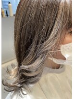 リー 京橋(Lee)&nbsp;> > >可愛さ倍増！フェイスフレーミング< < < 新出奈津樹