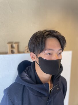 ヘアー サロン ハレ(Hair Salon Ha Le) ツーブロックセンターパート