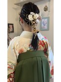 紐ぐるぐるポニー