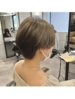ハンサムショート×ミルクティーベージュ