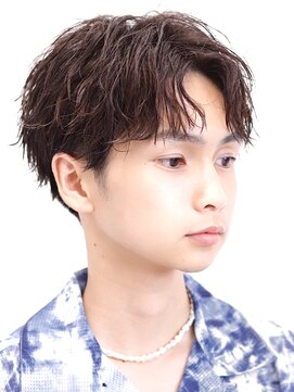 リップス 池袋(LIPPS) 波巻き　ツーブロック　刈り上げ　ソフトツイストスパイラル