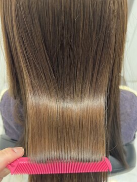 エスカーラ 表参道(THE ESCALA) @m_ayu/髪質改善トリートメント/フェミニンロング/タビラマユミ