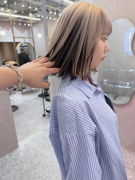 ロンド レア 天神大名店(Lond Le’a) ドレスヘア/ショコラアッシュ/ヘルシースタイル/インナーカラー