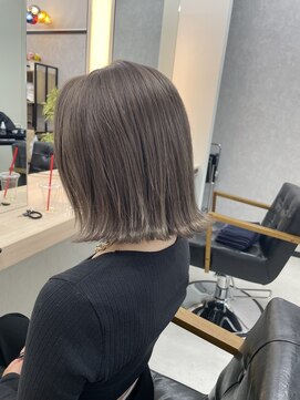 アリープパロット(ALEAP parrot) White beige【ALEAP parrot/sayaka】