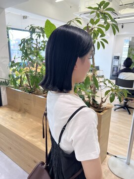 オーシャン(Ocean) 【OceanHair&Life田中愛梨】重めに切りっぱなしボブ高校生