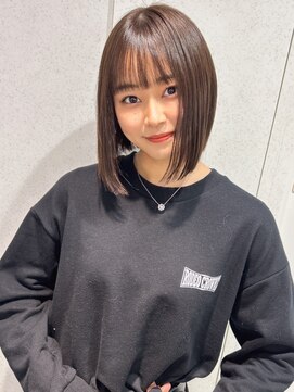 ユーフォリア 渋谷グランデ(Euphoria SHIBUYA GRANDE) ストレートボブ ぱつっとボブ シースルーバング グレージュ