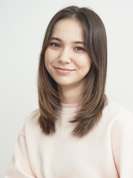 ルクスドレ 新宿(Luxe doree') レイヤーカット/シースルーバング/前髪カット/新宿駅