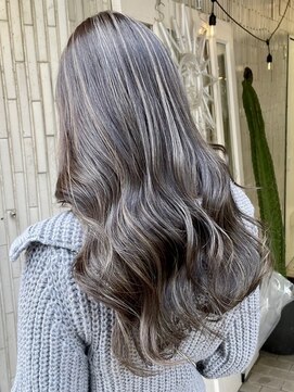 ロナバイソル(lona by SoL) レイヤーカット/2色カラー