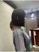 前下がりボブ
