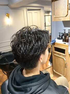 トランク(Trunk) メンズパーマ。【桜木町駅/関内駅/上大岡駅】