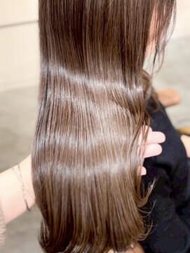 マルケ ドゥ マッシュ(MaruQuee de mashu) 透明感カラー/大阪梅田/レイヤーカット／ブリーチ／ダブルカラー