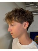 スパイキーショート刈り上げマッシュメンズカット