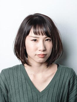 アオアクア(AOAKUA)の写真/ショートヘアもお任せ！10年以上のキャリアが丁寧に少しずつカットすから安心の仕上がりへ。