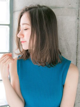 リリアン 青山(relian) ブラウンアッシュで大人可愛く☆