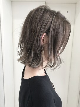 ヘアーデザイン シュシュ(hair design Chou Chou by Yone) アッシュグレージュ&抜け感ボブ♪