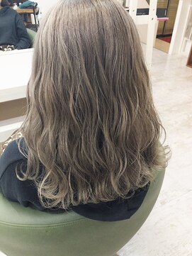 リンク ヘアアンドエステティック(Link Hair&Esthetic) ミルクティーベージュ